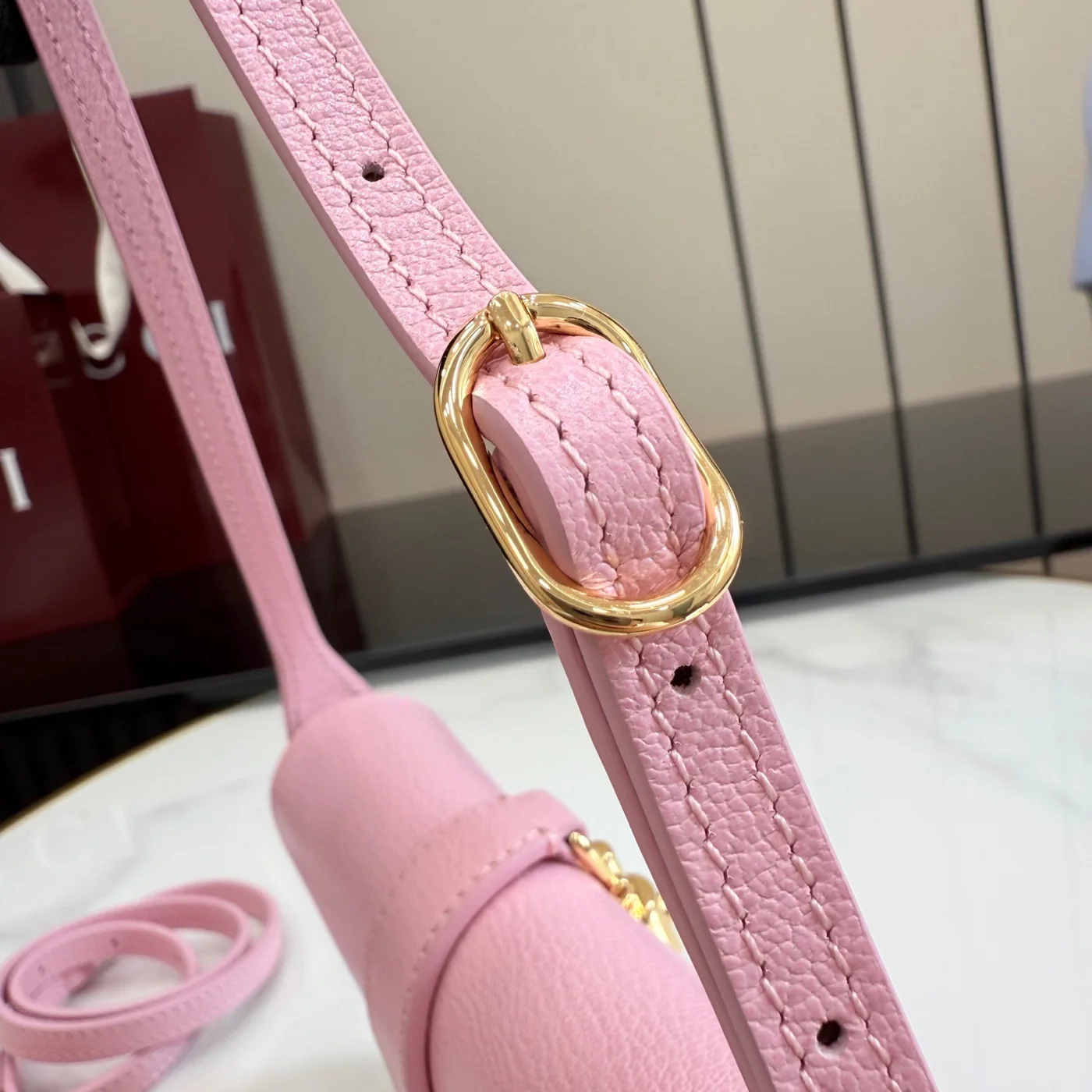 Gucci Jackie Small Shoulder Bag — Pink product view 12