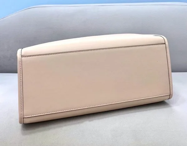 Fendi Sunshine Medium Tote Bag In Beige Calfskin product view 2