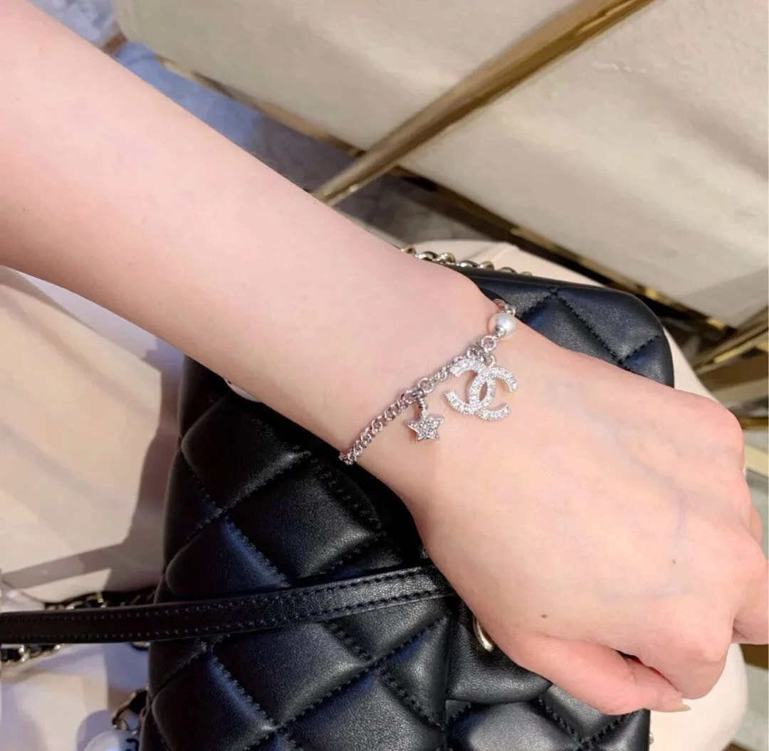 Chanel Star CC Pearl-Effect Chain Bracelet Silver-Tone product view 8