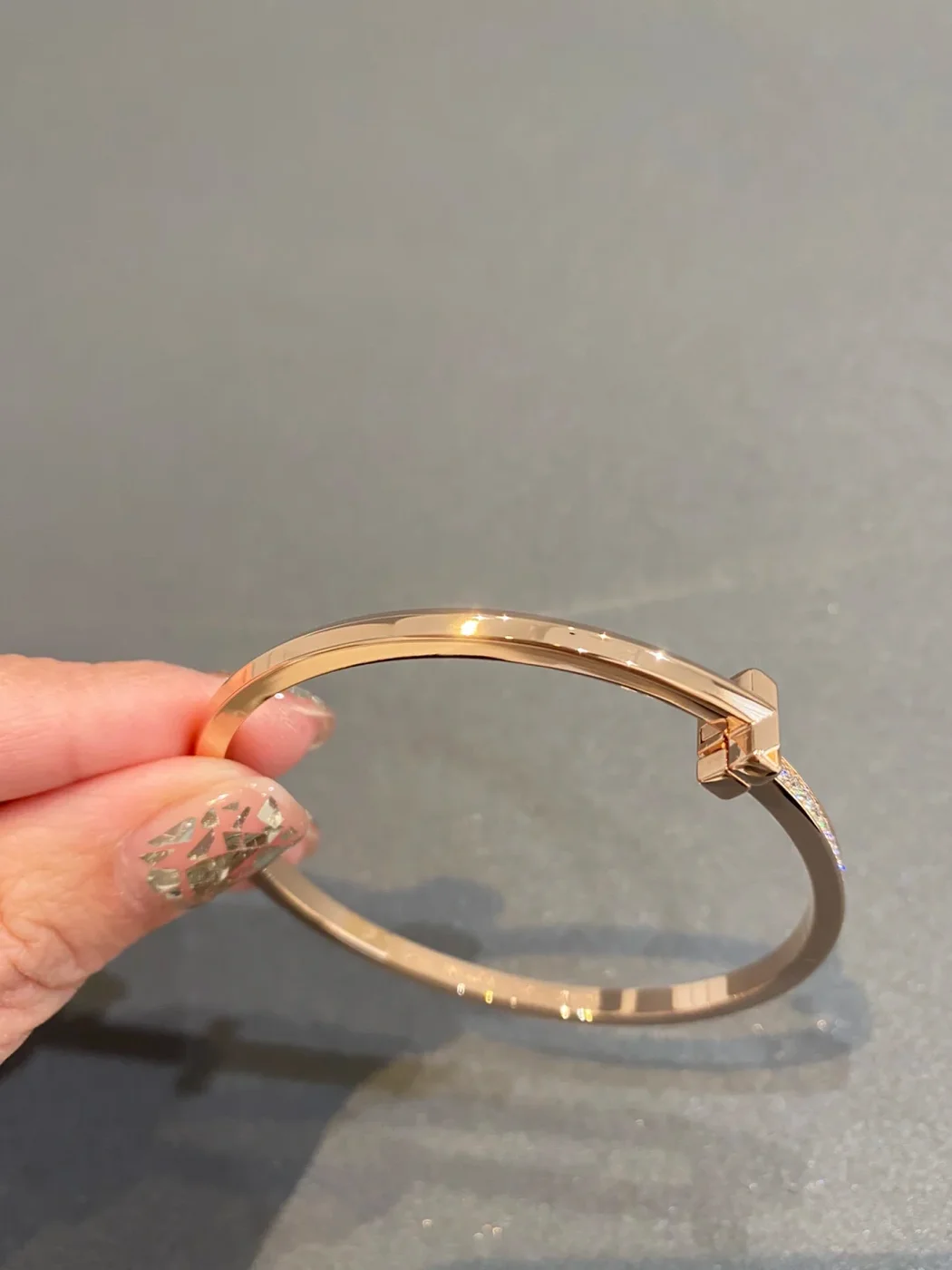 Tiffany & Co. T1 Narrow Half Pavé-Effect Hinged Bangle Rose-Tone product view 2