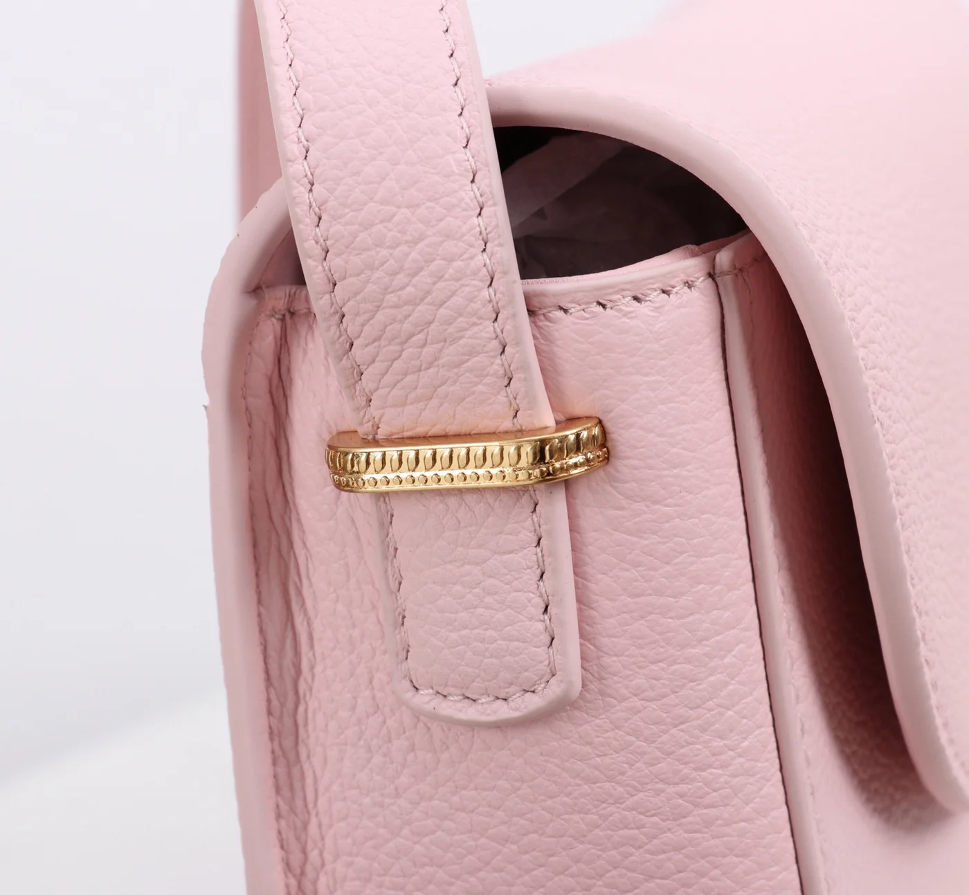 Medium Dior Médaillon Flap Bag — Pink product view 4