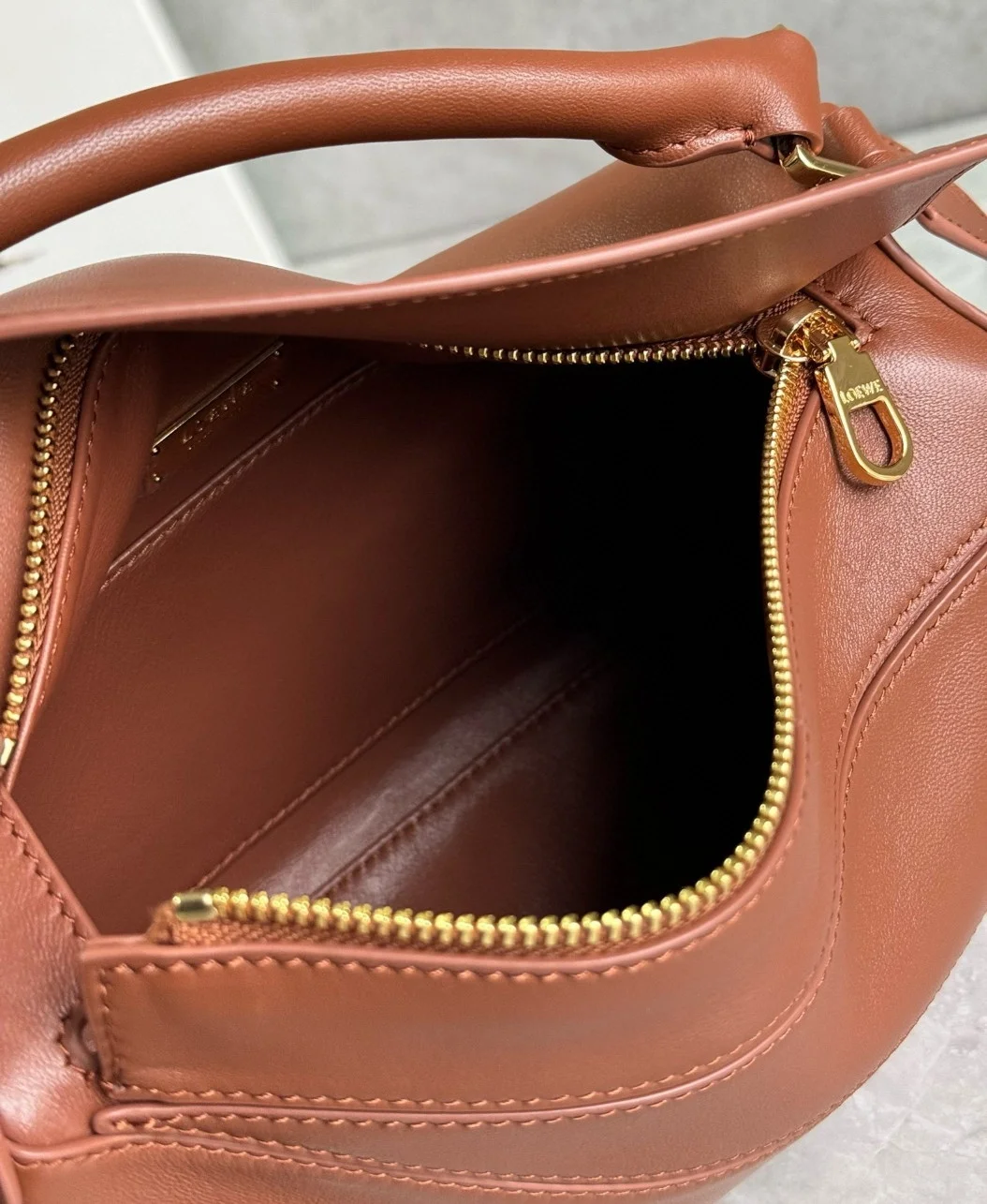 Loewe Featherlight Puzzle Small Bag in Pecan Nappa Lambskin product view 7