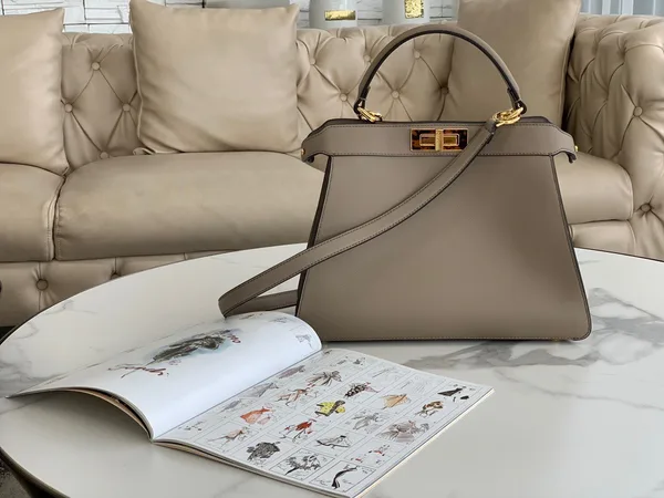 Fendi Peekaboo ISeeU Medium Bag In Grey Calfskin product view 5