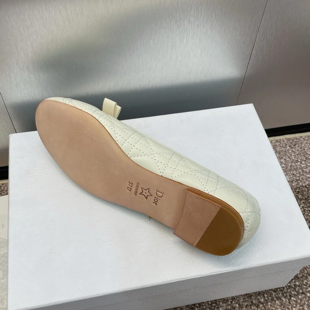Dior Ballerina Flats in White Quilted Cannage Calfskin product view 3
