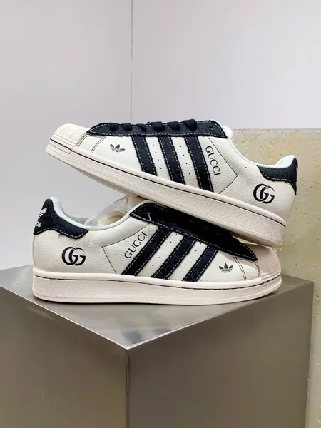 Adidas Originals Superstar x Gucci White & Black Sneakers product view 4