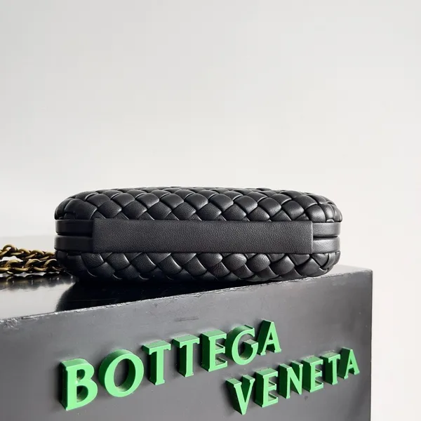 Bottega Veneta Knot Clutch with Chain in Black Intrecciato Lambskin product view 3