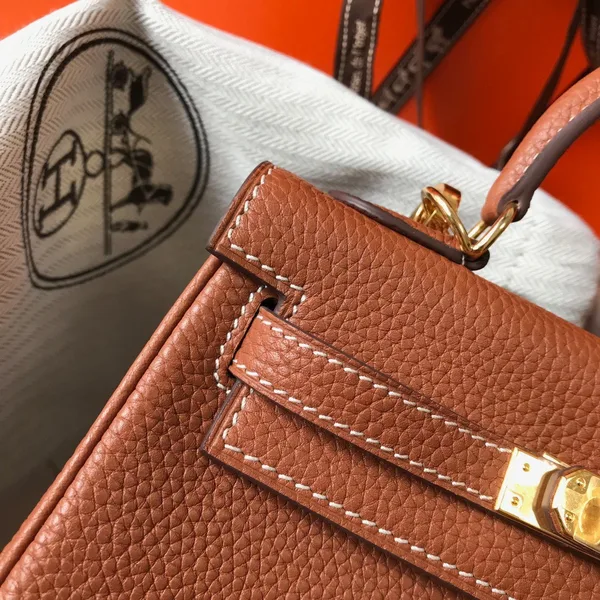 Hermes Kelly 20cm Bag In Gold Clemence Leather GHW product view 9