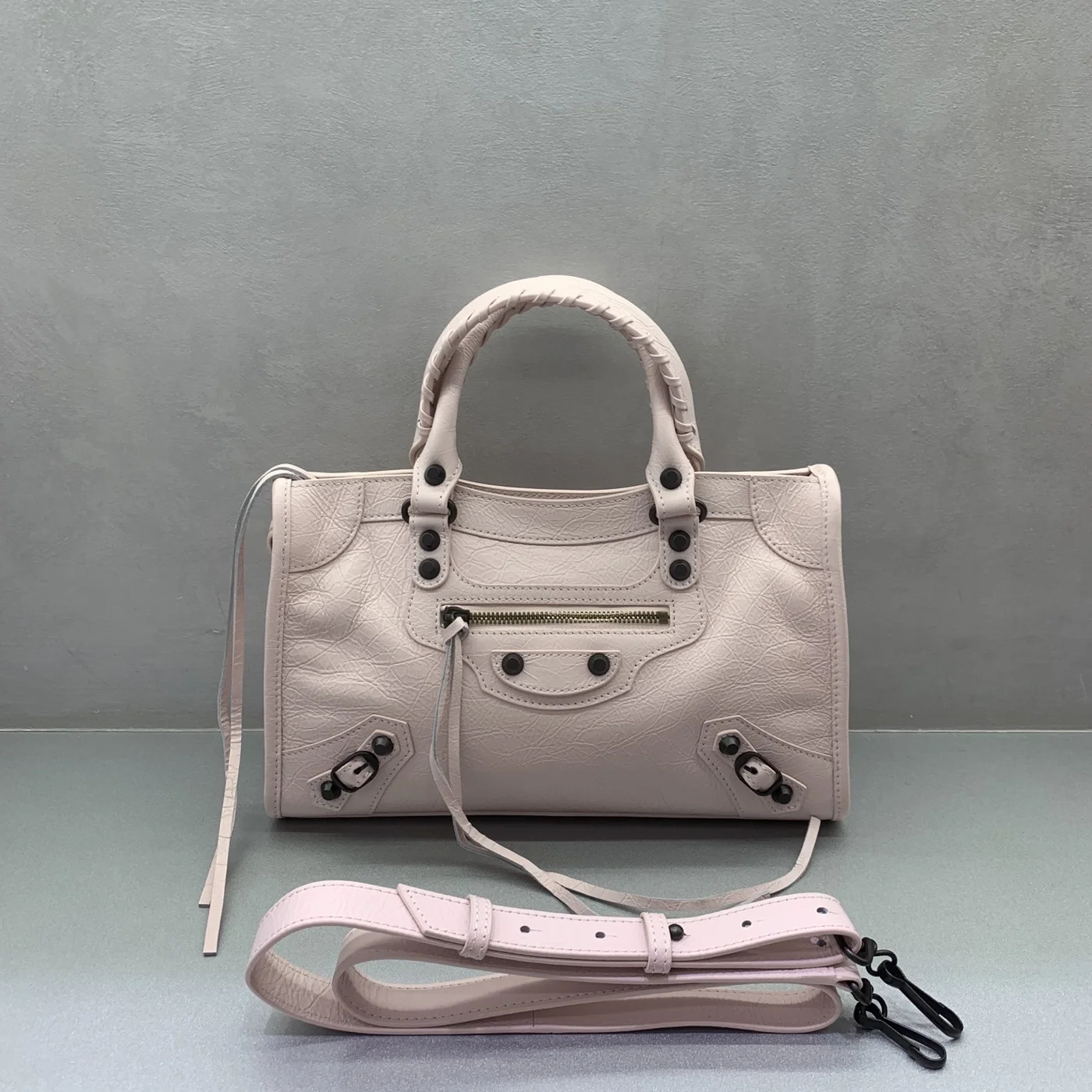 Balenciaga Women’s Le City Bag Small product view 1