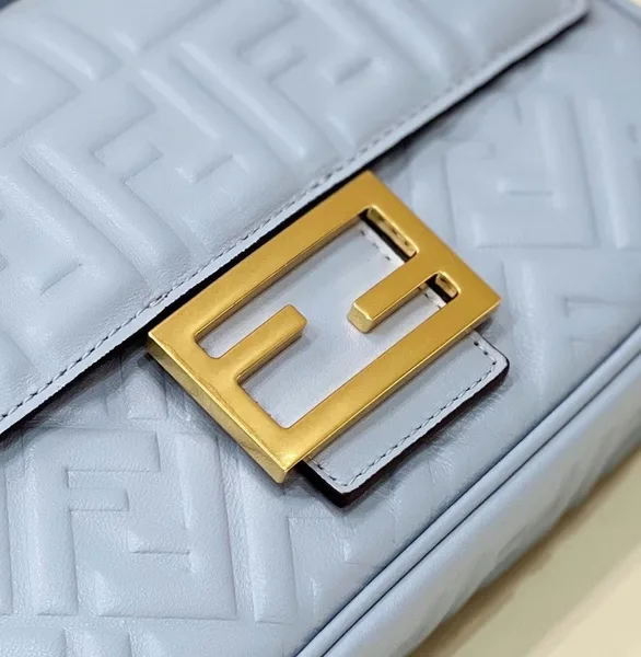 Fendi Baguette Chain Midi Bag In Blue Nappa Leather product view 3
