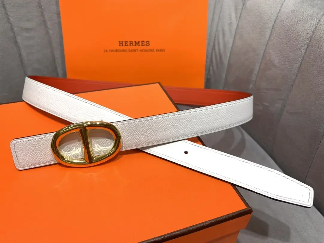 Hermès White/Red Reversible Belt with Gold-Tone Oval Buckle product view 1